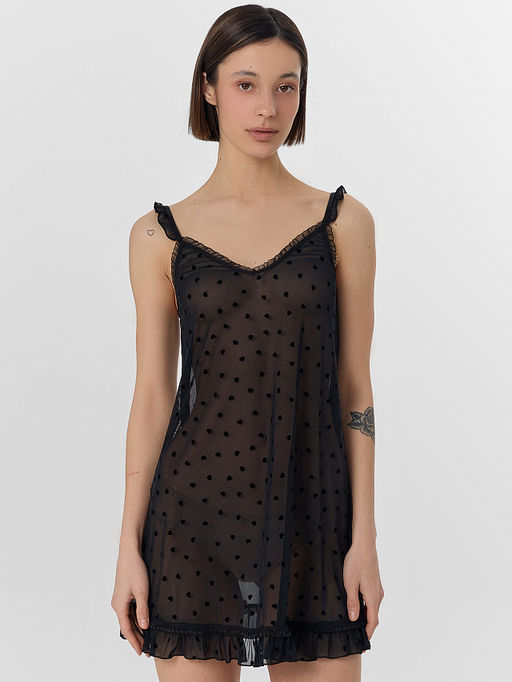 Сорочка ночная женская черная с принтом в сердечко