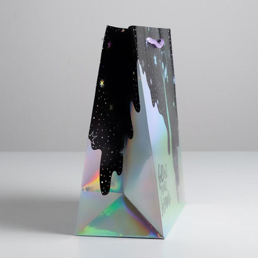 Пакет подарочный голографический, упаковка, Follow your dreams, 23 х 27 х 11.5 см