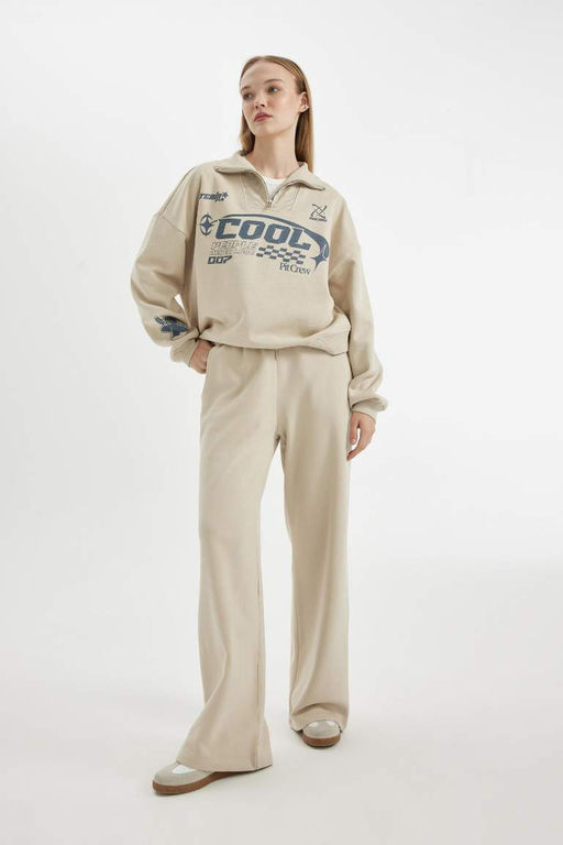 Простые спортивные штаны с широкими штанинами, эластичной талией, шнуровкой, карманами и широкими штанинами - Defacto фото 3