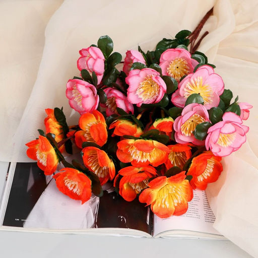 Цена за 2 шт. Букет искусственный «Морозник Тереза», 5×34 см, МИКС