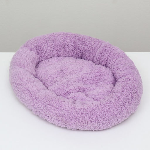 Лежанка для собак и кошек Уют, мягкий мех, 45 х 35 х 11 см, фиолетовая - Пижон фото 3