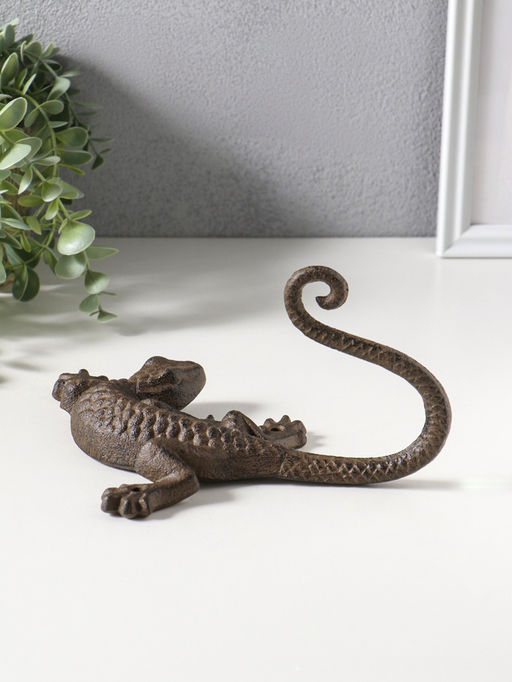 Крючок декоративный чугун "Ящерица" 20х15х11 см