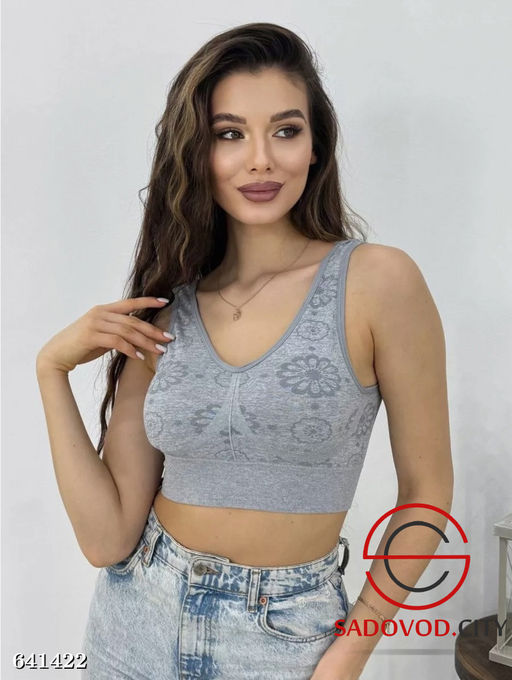 Топ тонкий с поролоном