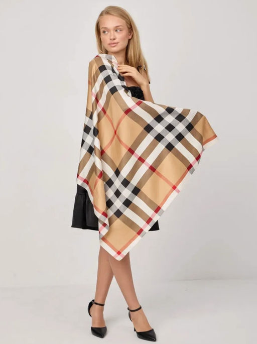 K13585 Платок 90/90 шелк искусственный СВ_БЕЖЕВЫЙ