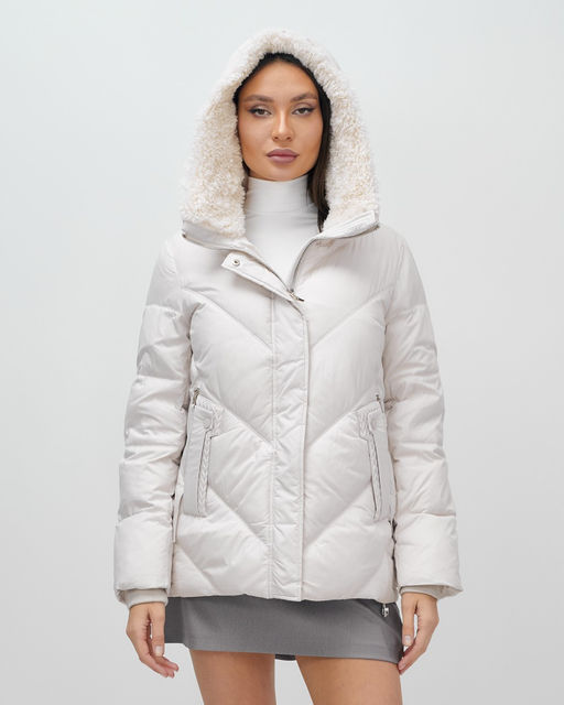 Куртка зимняя женская из овчина стильная и модная бежевого цвета 7348B