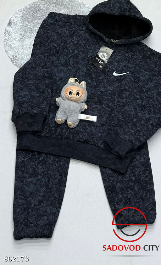 Спортивный костюм для девочки (кофта и штаны)