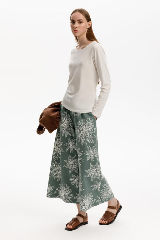 ЕВТ 4150/зеленый,крупные астры брюки жен