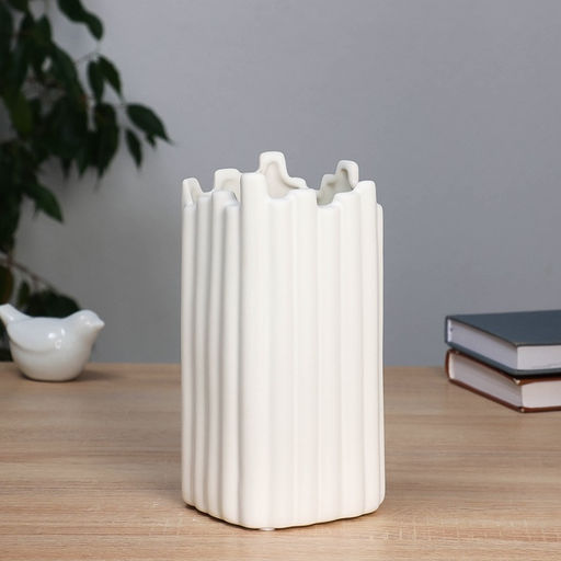 Ваза настольная «Барнаби», 21×10.5 см, керамика, белая