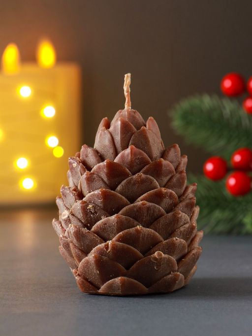 Цена за 3 шт. Свеча декоративная «Шишка новогодняя», 6×7.5 см