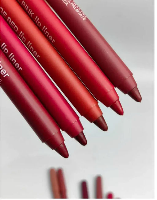 Набор матовых карандашей для губ 12pcs