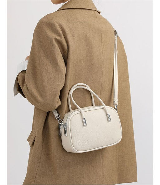 Bags Сумка женская / кожа / 	 0111243