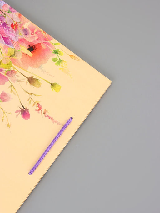 Цена за 2 шт. Пакет подарочный ламинированный вертикальный Прогулка по лугу, 26?12?32 см