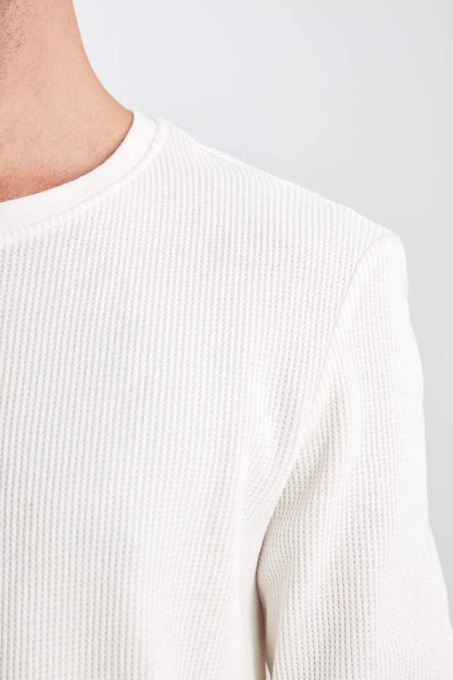 Базовая футболка узкого кроя с круглым вырезом и длинными рукавами - Defacto фото 5