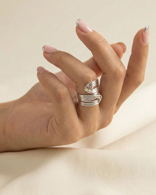 Стильное кольцо