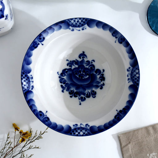 Тарелка глубокая Трапеза, большая, d=20 см, гжель, фарфор - Simaland фото 3