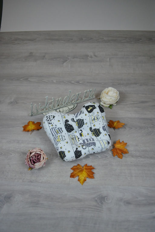 Подушка ортопедическая для новорожденного Бабочка