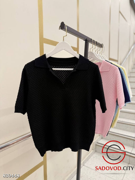 Футболка поло с V-вырезом