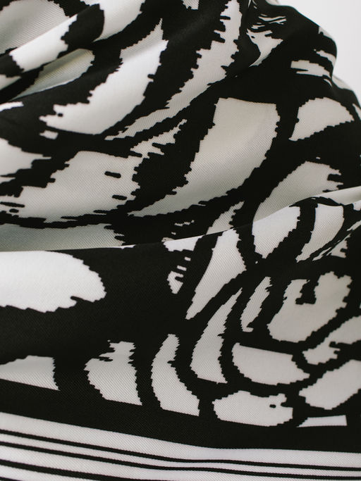 Большой мягкий очень нежный двусторонний платок - Tantino фото 6