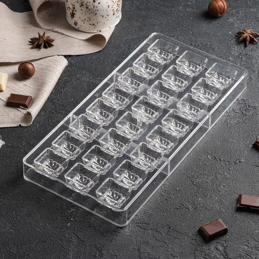 Форма для конфет и шоколада KONFINETTA Ягодный лист, 27.5?17.5?2.5 см, 24 ячейки 2.7?2.5?1.2 см, прозрачная  фото 2