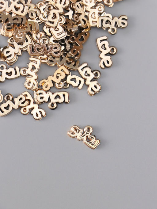 Цена за 2 шт. Пластиковый элемент, декоративная подвеска «Арт Узор. Love ажурная», набор 50 шт., 1×1.3×0.2 см