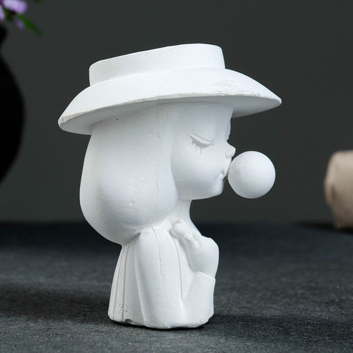 Фигурное кашпо для цветов Девочка со жвачкой, 50 мл, 11?9?9 см, гипс, белое - Хорошие сувениры фото 2