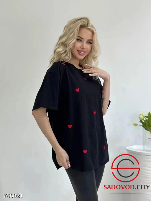 Футболка оверсайз с принтом сердечки - Bruno фото 2