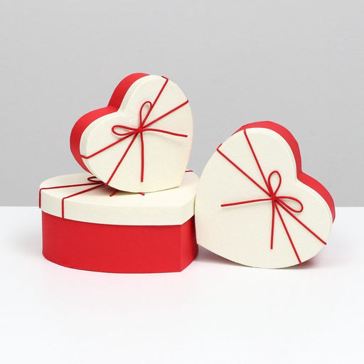 Набор подарочных коробок сердце 3 в 1, красный - белый 21?19?9 - 15.5?14?6 см