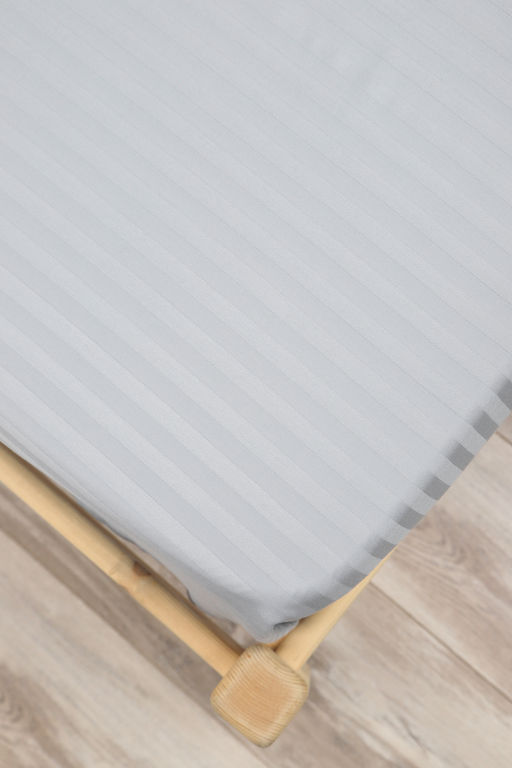 Простыня на резинке из страйп-сатина Комфорт