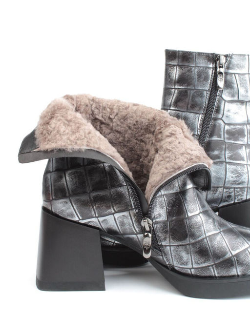 04-ZYM936 BLACK SILVER Ботильоны зимние женские (натуральная кожа, натуральный мех)