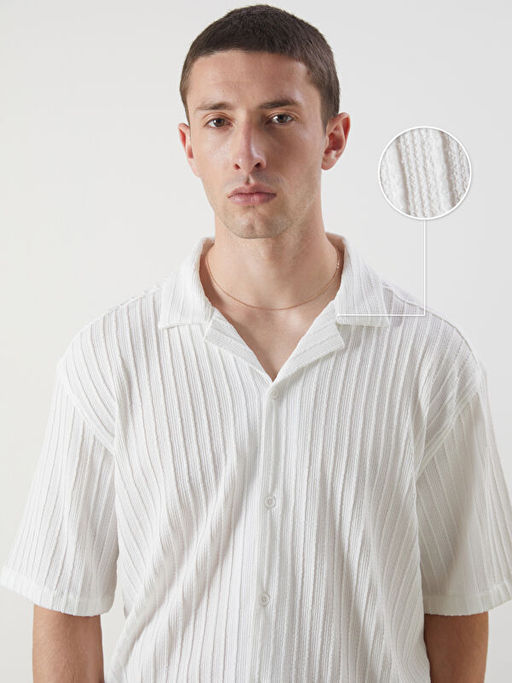 Regular Fit K?sa Kollu ?izgili Arm?rl? Erkek G?mlek