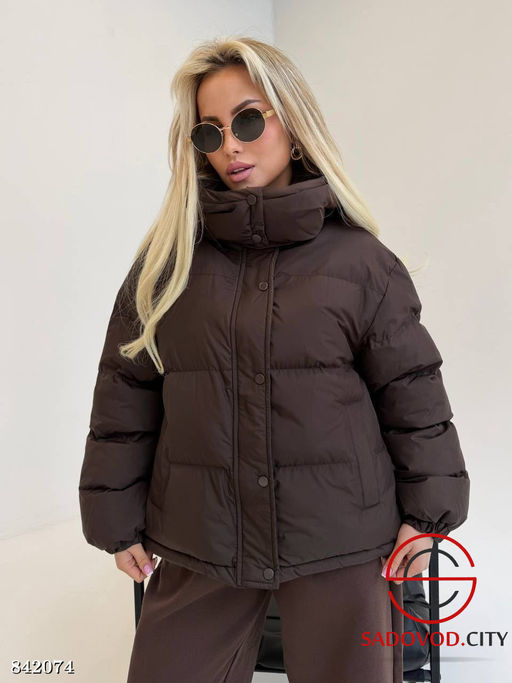 Куртка женская с капюшоном