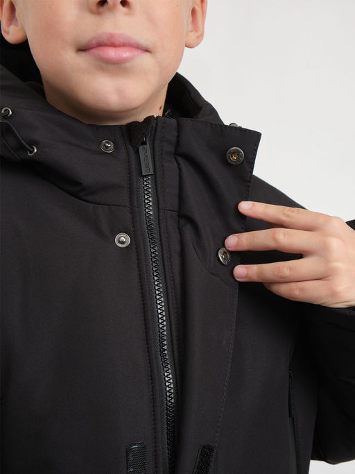 Куртка зимняя 25537-524 черный