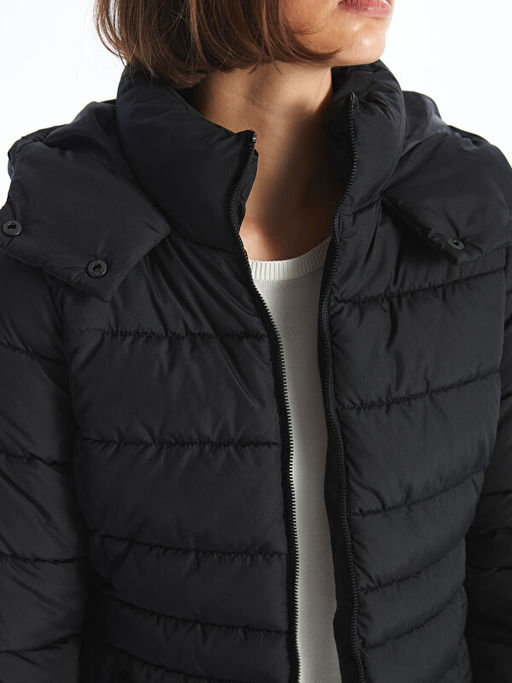 Kap??onlu Kad?n ?i?me Mont