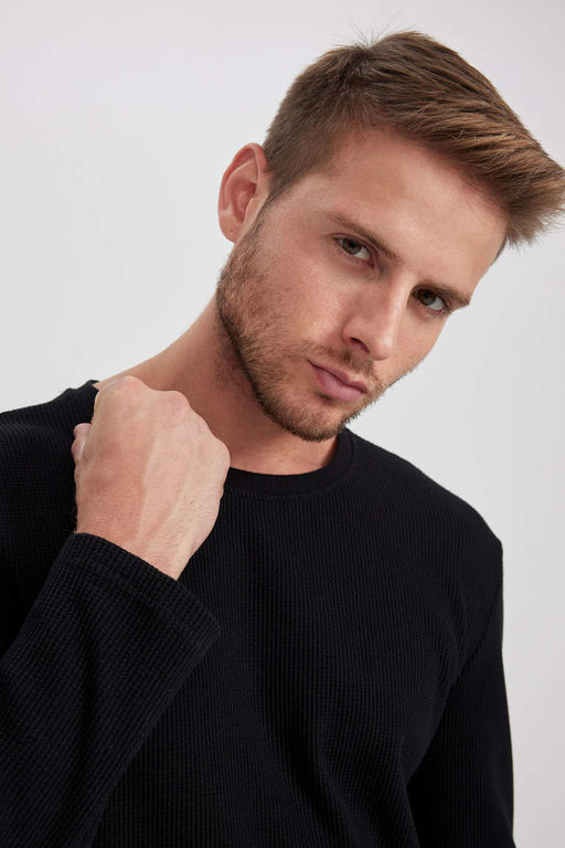 Базовая футболка узкого кроя с круглым вырезом и длинными рукавами - Defacto фото 4