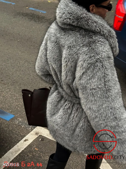 Шуба женская из искусственного меха - Bruno фото 2