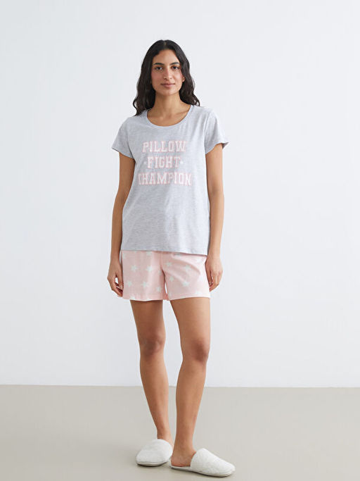 Bisiklet Yaka Bask?l? Kad?n ?ortlu Pijama Tak?m?