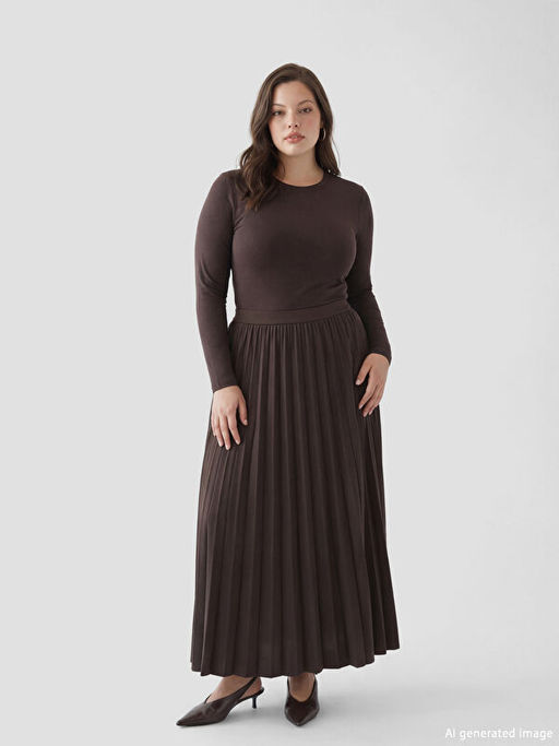 Beli Lastikli Krep Pileli Etek