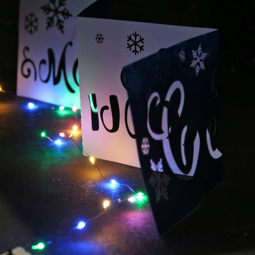 Украшение с гирляндой «С Новым Годом»