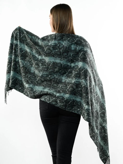 Яркий палантин с анималистичным принтом - Pretty mania фото 6