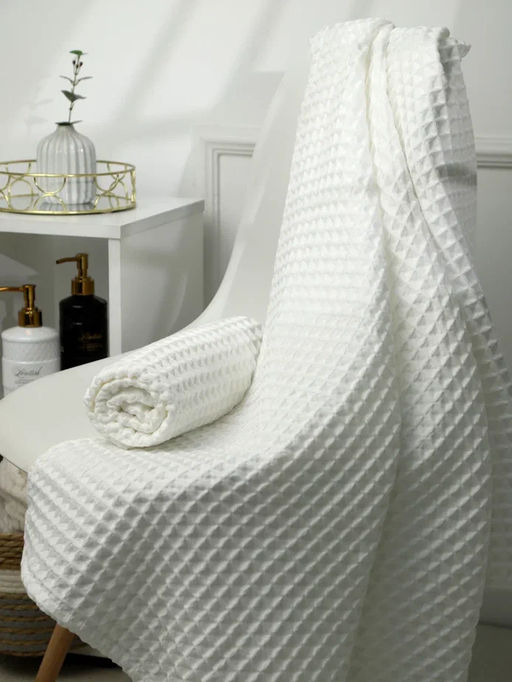 Набор банных вафельных полотенец в подарочной сумке, цвет белый