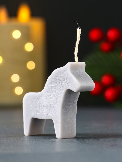 Цена за 2 шт. Декоративная свеча новогодняя «Лошадка мини», 55×50 мм, серый