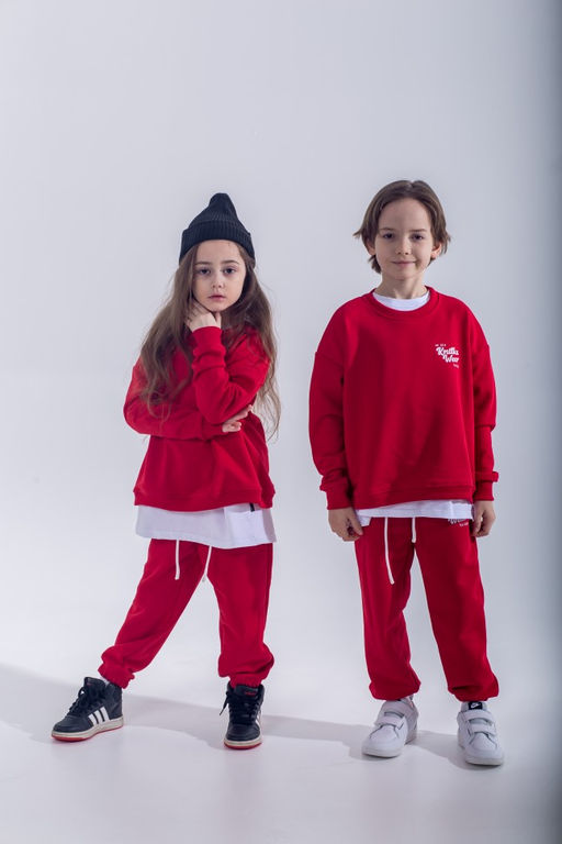 072 Детский костюм, красный (3хнитка петля)