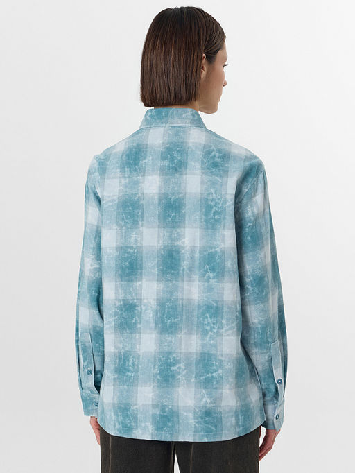 Рубашка женская голубая в клетку
