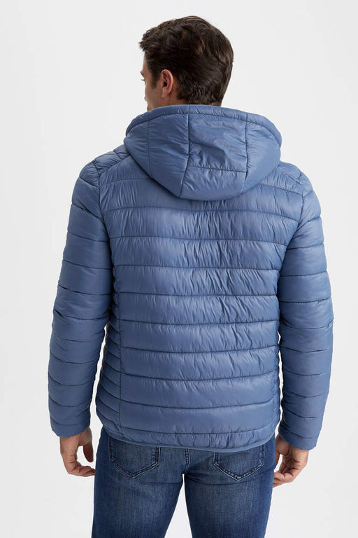 Водоотталкивающая куртка-пуховик с капюшоном и термоизоляцией Slim Fit - Defacto фото 8