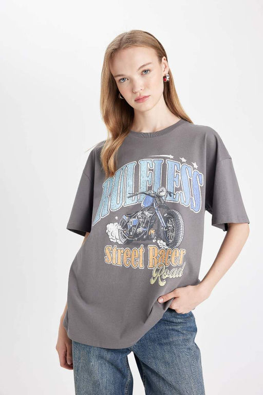 Широкая футболка Oversize с круглым вырезом и короткими рукавами с принтом - Defacto фото 4