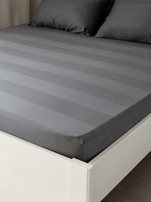 Проcтыня натяжная сатин-страйп 180x200+25 темно-серый сатин - Denastia фото 6