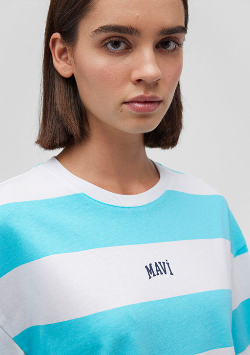 Mavi Logo Bask?l? Mavi Cizgili Crop Tisort  фото 5
