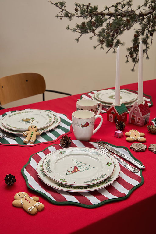 Салфетка под приборы Trendy Christmas красного цвета из коллекции New Year Essential