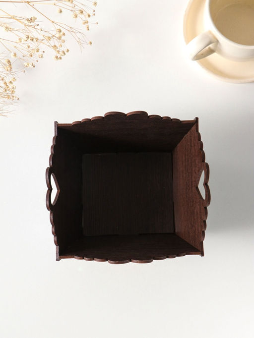 Конфетница квадратная или подставка под кулич Пасхальный храм. 10?13?13.5 см