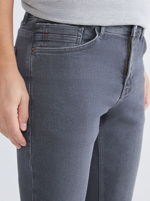 750 Slim Fit Erkek Jean Pantolon